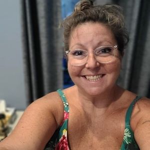 Meet your Posher, Shawna